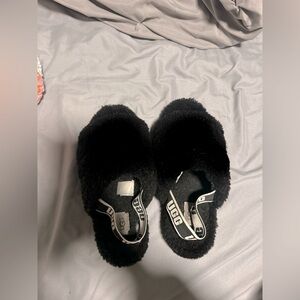 Women’s Black UGG Fluff Yeah Slides